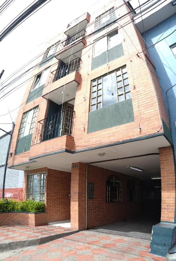 Hotel Los Balcones Bogota Exterior photo
